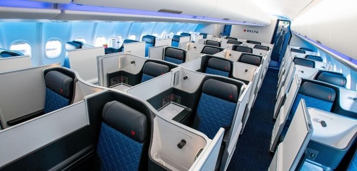 Delta Airlines First Class, Flight Booking, Seats & Baggage Allowance