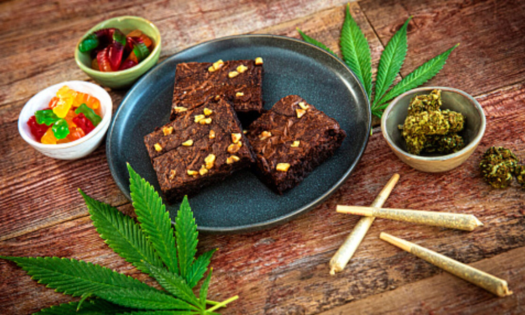 How THC-Infused Edibles a Better Option for Novice Cannabis Users?